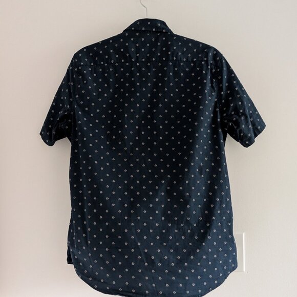 Michael Kors slim fit cotton button down shirt - Picture 3 of 9